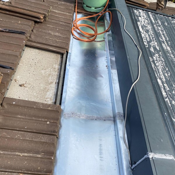 Couvreur à Rosny-sous-Bois (93110) - MFL Couverture en Seine-Saint-Denis (93)